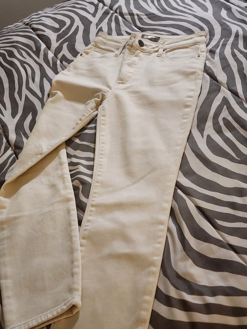 Kut from the Kloth Off-White Skinny Jeans Size 2